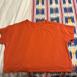 Lululemon cates tee